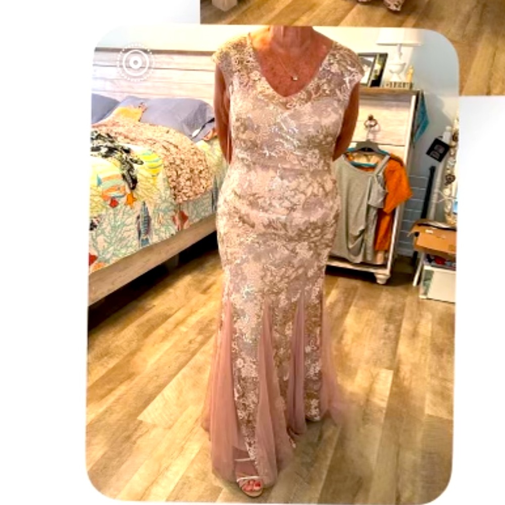 Mother of the bride dress pinkish gold with sequins worn once